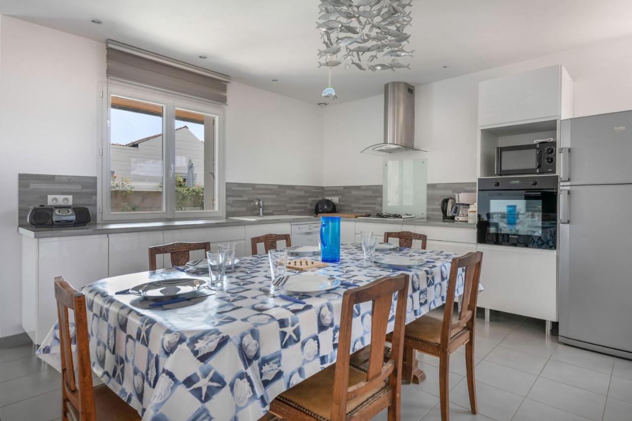 Maison Pour 7 Proche Du Port Le Croisic Kültér fotó