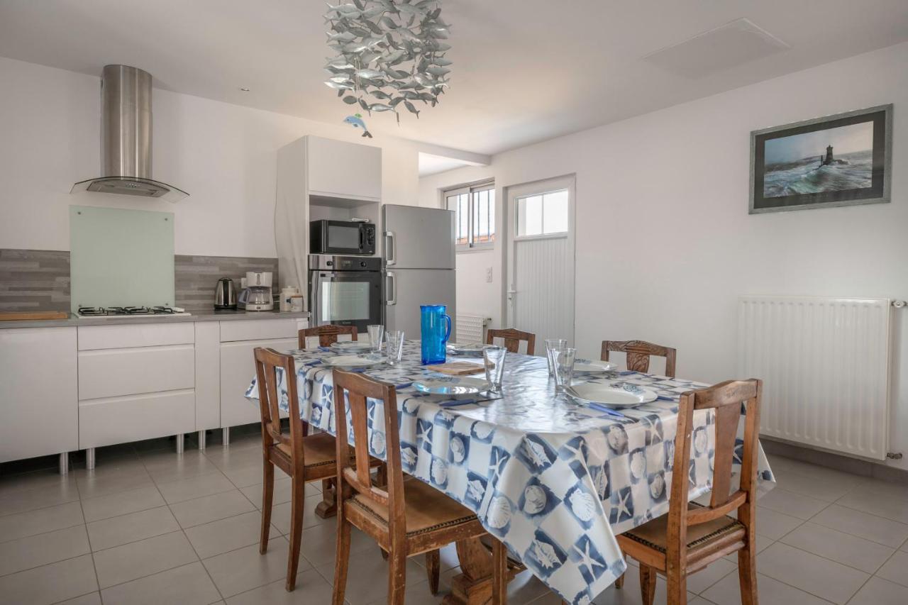 Maison Pour 7 Proche Du Port Le Croisic Kültér fotó